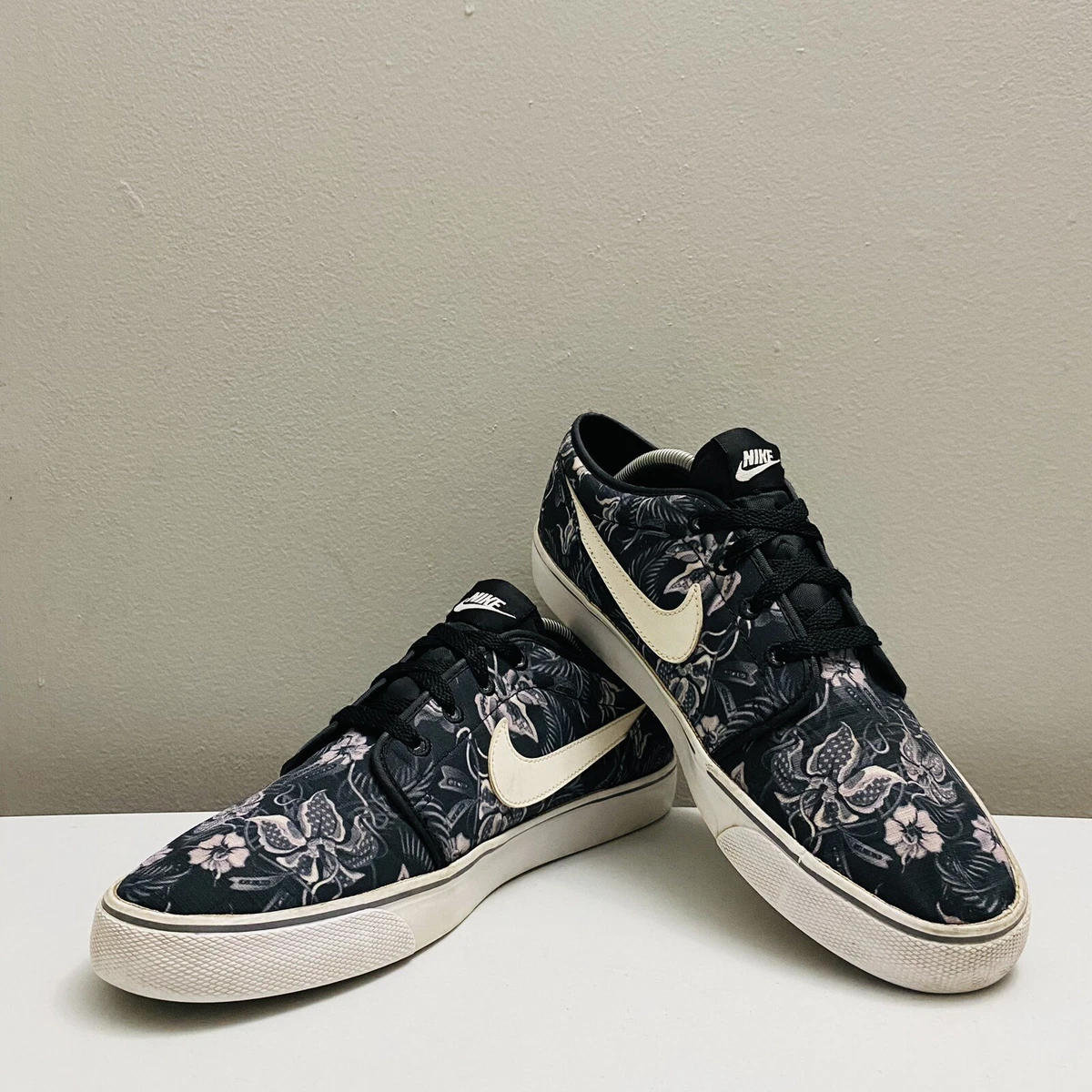 toki nike