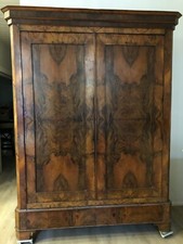 Armoire Loupe d'orme 1830