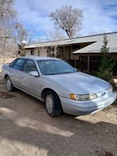 1995 Ford Taurus GL