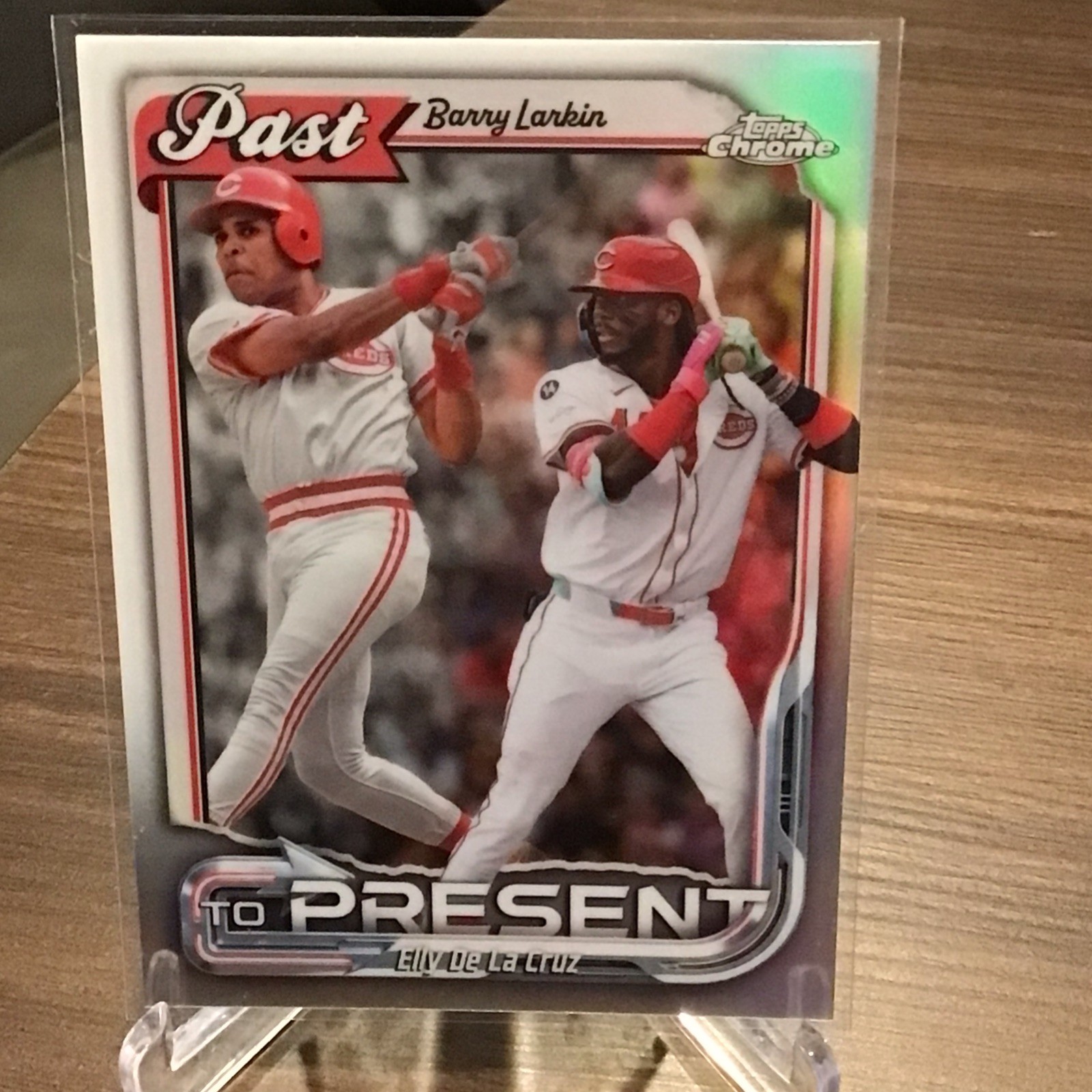 2026 Topps Chrome Past To Present Elly De La Cruz/Barry Larkin PTP-5 Holo