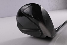 Titleist TSR2 Driver / 9 Degree / Regular Flex HZRDUS Smoke RDX Red 60 Shaft