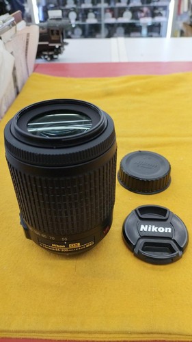 NIKON Telephoto Zoom Lens Model AF S DX VR ED 55 200MMF4 5.6G