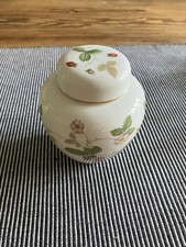 Wedgwood Wild Strawberry Ginger Jar Lidded  10cm Tall