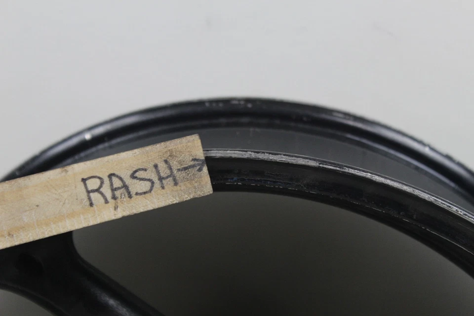  Llanta trasera y disco de rotor de freno para Suzuki GSXR600 GSXR 600 2013 OEM ¡RECTO! Foto 4 de 4