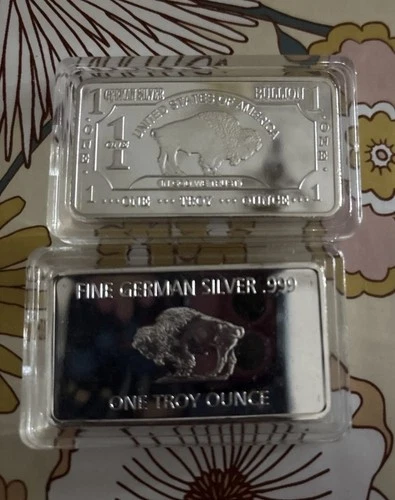 (2) 1 Oz German Silver Buffalo Bars Including Case With Low Reserve 2 Bars Total