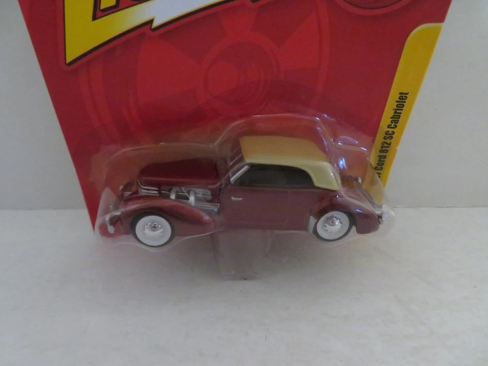Johnny Lightning JL11 1937 Cord 812 SC Cabriolet Red 2010 MOC - Image 2 of 4