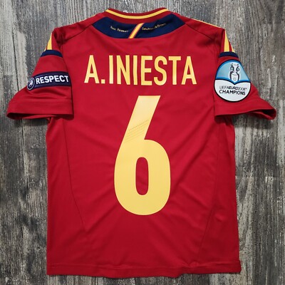2012 Adidas Spain Home Soccer Jersey Andres Iniesta Kids XS UEFA