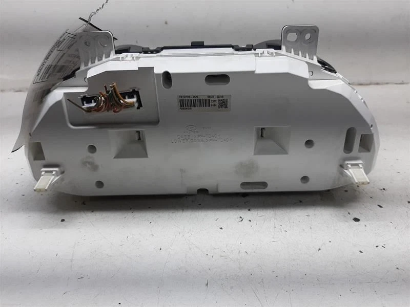 Speedometer Instrument  Cluster SWB Sport US Market MPH AWD 17 18  SANTA FE  - Image 2 of 4