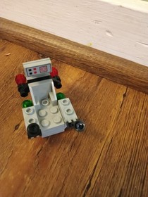 Lego Classic Space 6809 XT-5 & Droid COMPLETE