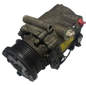 Kompressor Klimaanlage 2S6H19D629AE Ford Fiesta 1.3 Bj 2004 1299 CCM 44 KW