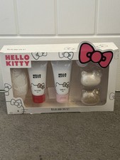 Hello Kitty Relax and Spa Set Gift Box Lotion Bath Accessories New