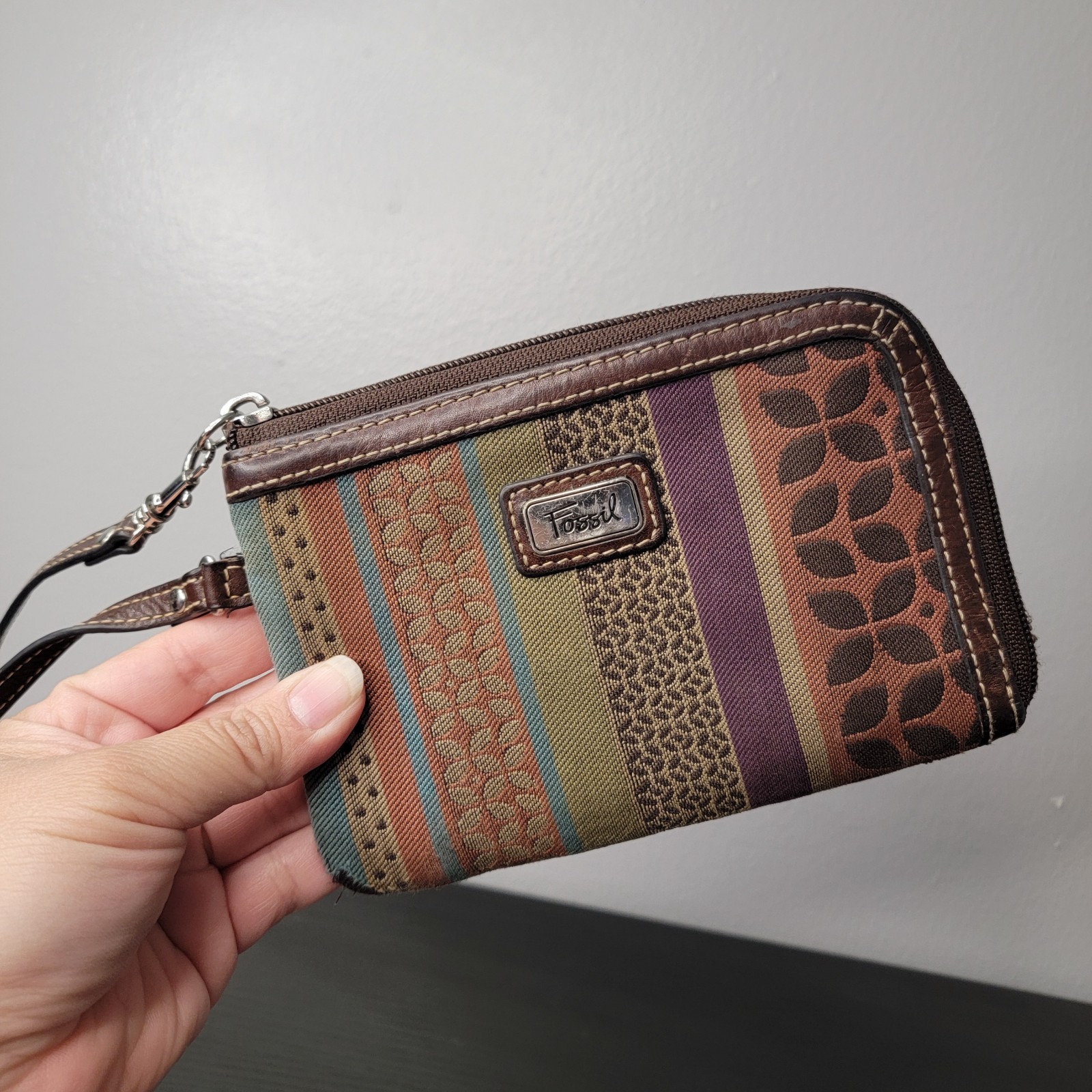 Fossil Zip Around Wristlet Clutch Wallet Credit Card