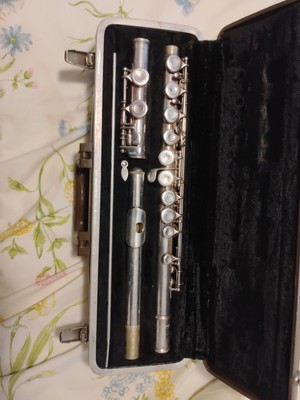 Vintage Buescher Aristocrat Flute USA with Case Silver