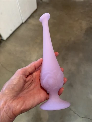 Fenton Bud Vase Lavender Milk Glass Tall Water Lily 10 Inches