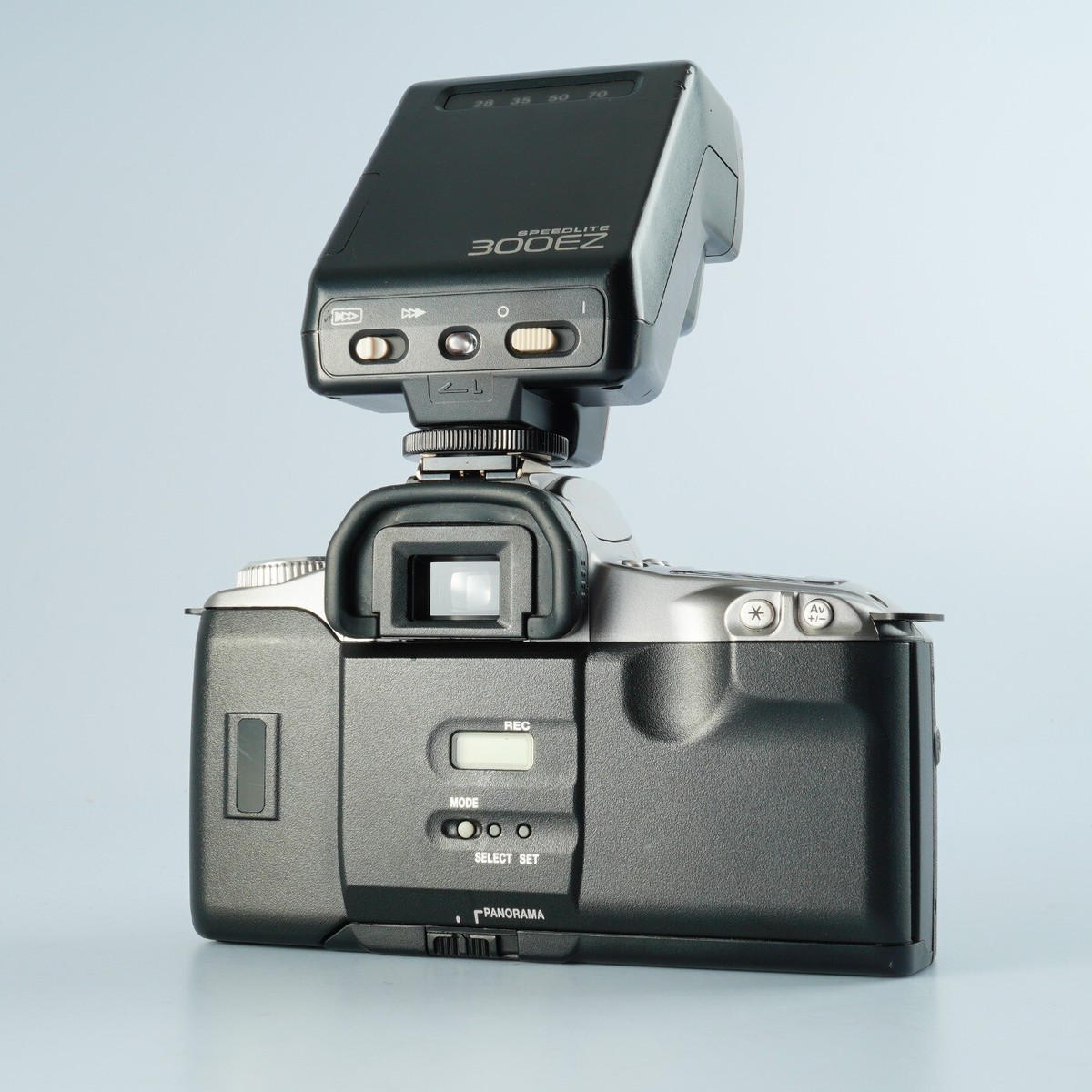 EXCELLENT Canon EOS Kiss III L + EF 28-90mm F/4-5.6 Ⅲ + SPEEDLITE