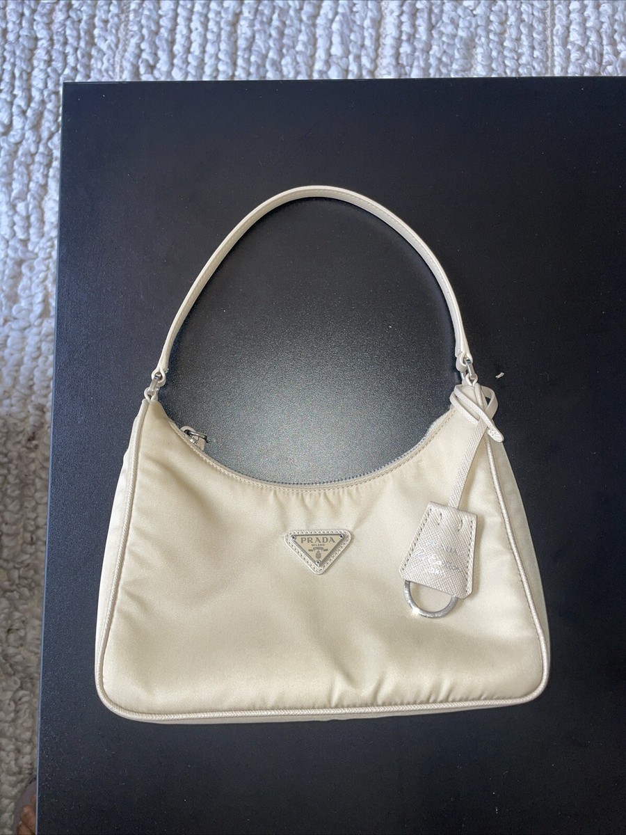 バッグ・カバンその他 Prada Re-Edition 2005 Re-Nylon and Saffiano mini bag Prada Re-Edition 2005 Re-Nylon and Saffiano mini bag | eBay