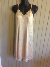 Vintage JC Penny tan full slip with lace trim size 32