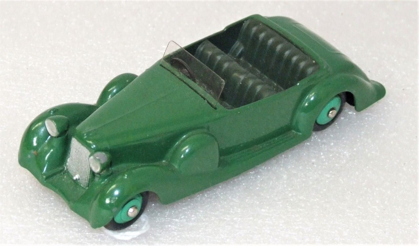 Dinky 38c, Lagonda Tourer - Free Price Guide & Review
