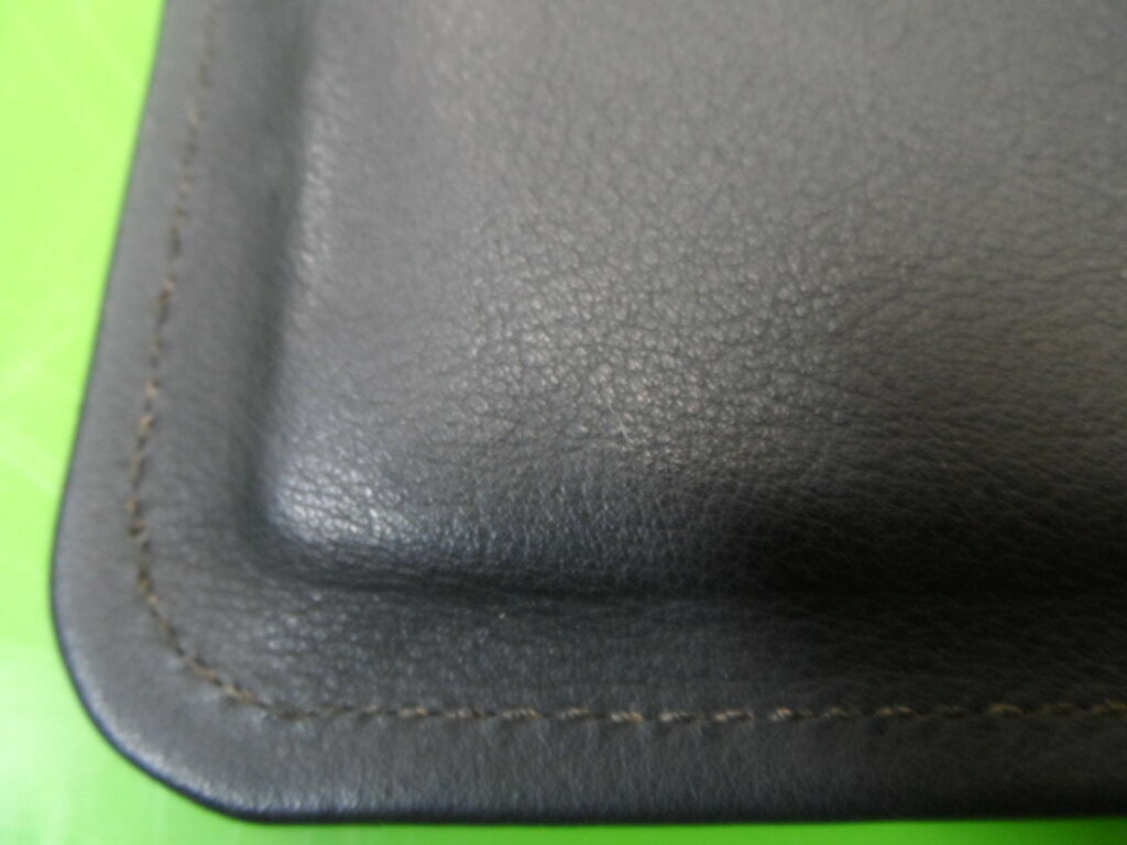 Rolls Royce 1981  RIGHT SIDE BLACK LEATHER SUN VISORS W/ MIRROR 1981-1990