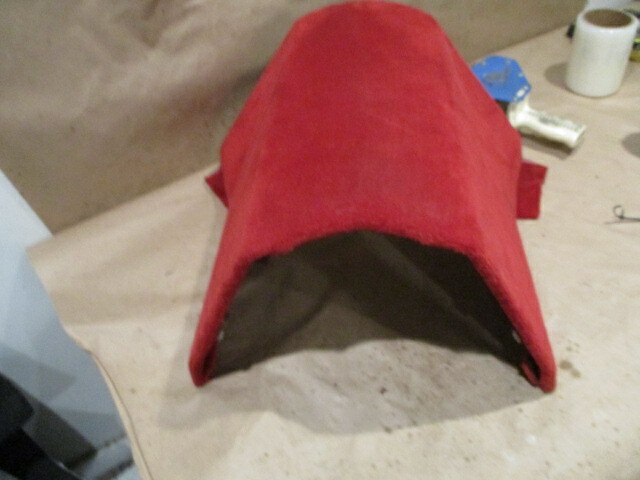 Ferrari 550 Maranello - Rear Tunnel Cover (Red) - P/N 64585100