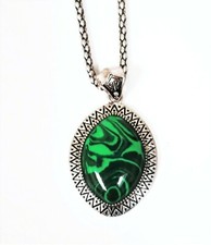 ANTIQUE SILVER TONE,OVAL GREEN MALACHITE NATURAL GEM STONE CHARM CHAIN NECKLACE