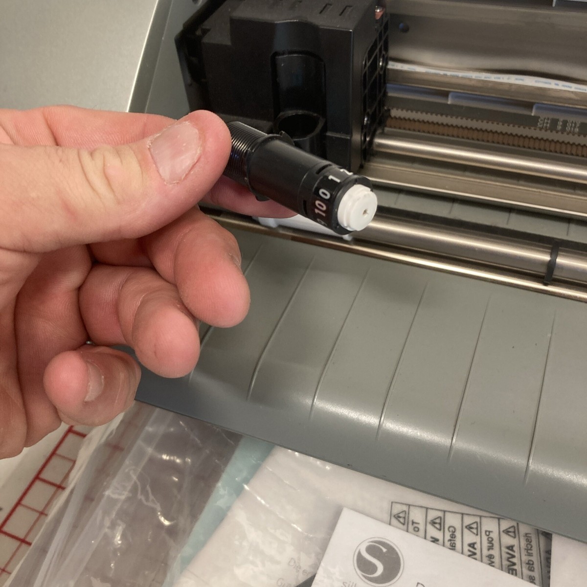 Silhouette Cameo 1 Electronic Cutting Machine with many