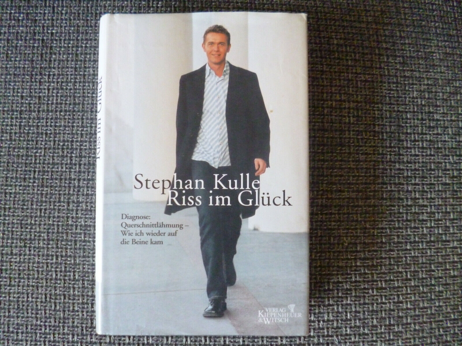 Bild 1 von 12