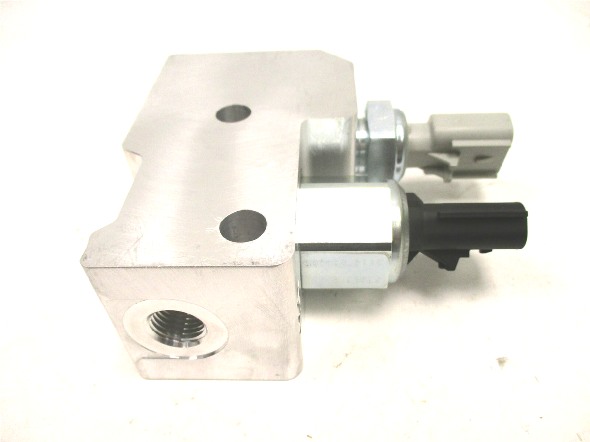 3017691C91 OEM INTERNATIONAL DOSER FLUID SHUTOFF SOLENOID VALVE