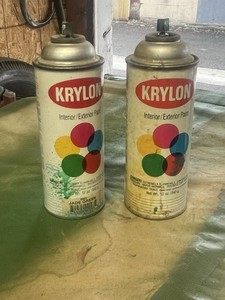 KRYLON Ivory Set Of 2 Interior/Exterior Spray Paint No Lids VTG