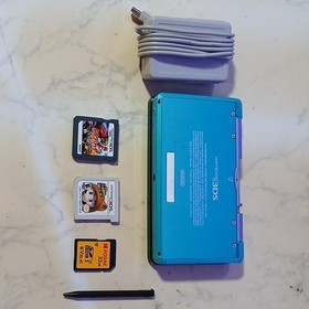 Nintendo 3DS Blue 32GB Handheld Console Wi-Fi with Charger, Stylus, 3 Games