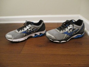 mizuno wave inspire 14 olive