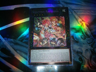 Traptrix Rafflesia 1st Edition Prismatic Collector's Rare RA02-EN034 Yu-Gi-Oh!