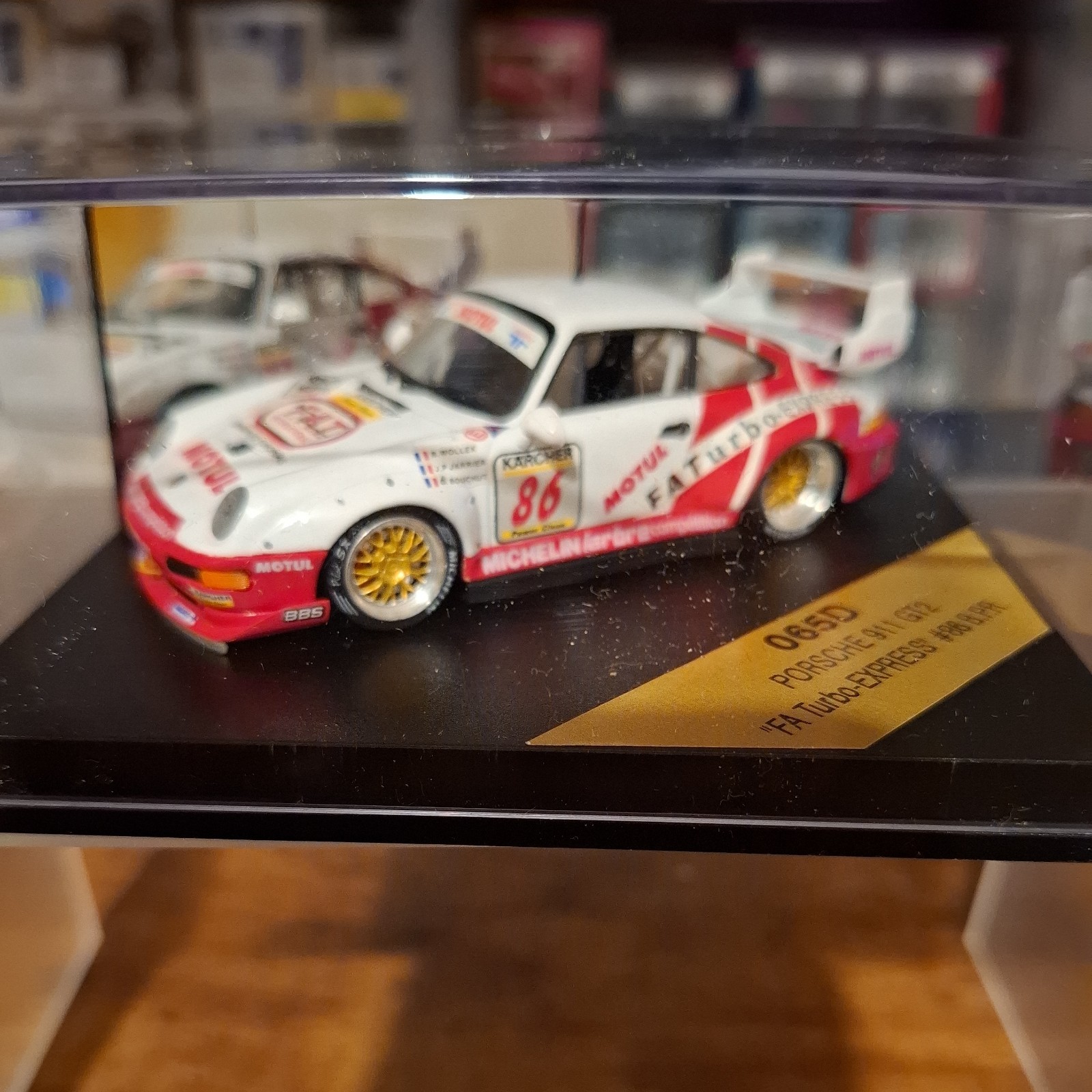 VITESSE 065D - 1/43 Porsche 911 GT2 ""FATurbo-EXPRESS"" #86 B.P.R.