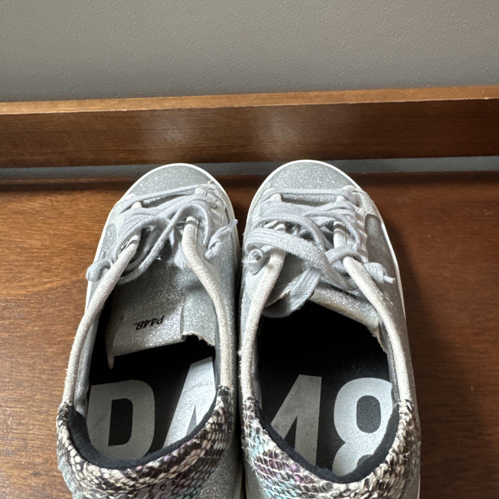 P448 Johnny Silver Glitter Ice Python Sparkly Sna… - image 5