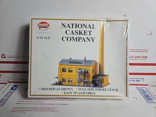 Kit de construcción Model Power 1573 escala N National Casket Company | Zustand: New