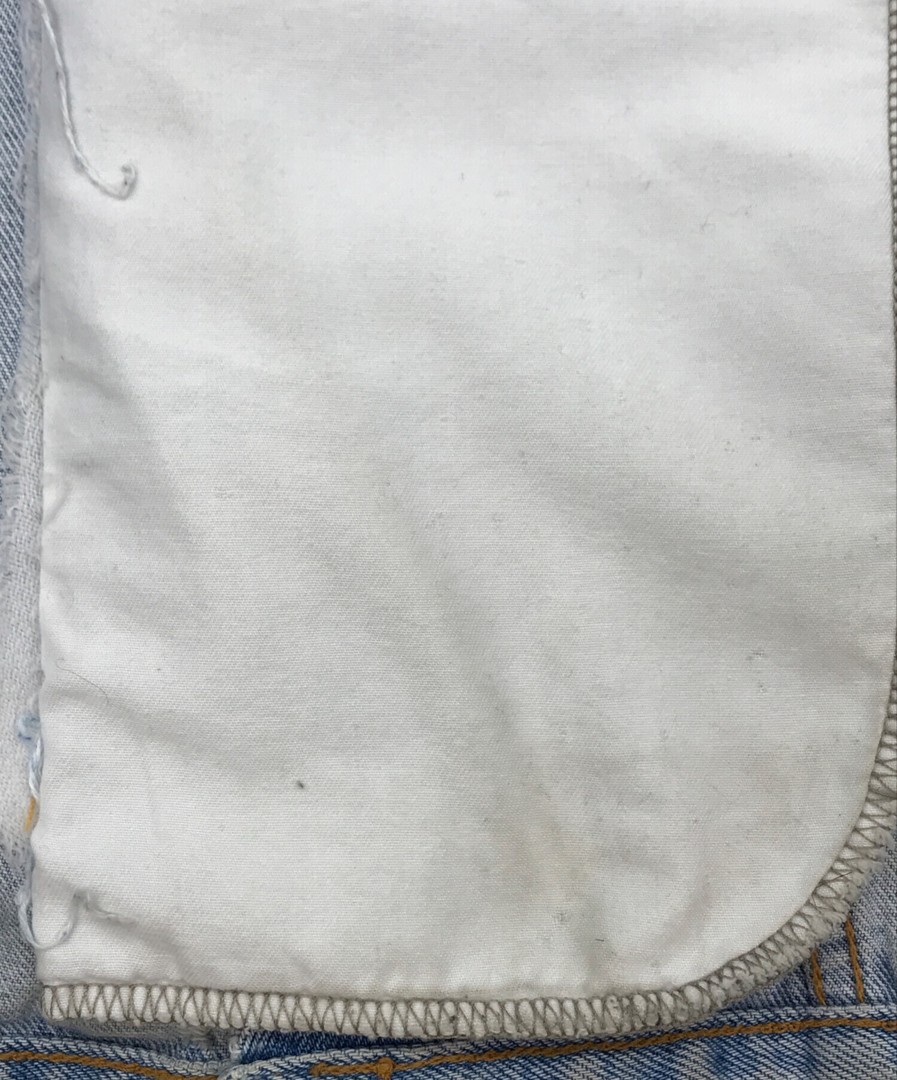 OFFWHITE Bleach Process Cropped Denim Jacket OMYE… - image 10