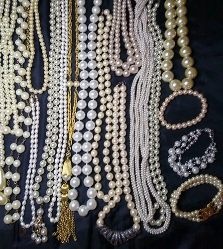Lot of Vintage/New Faux Pearl Necklace Bracelets Chunky Costume Jewelry (L126)