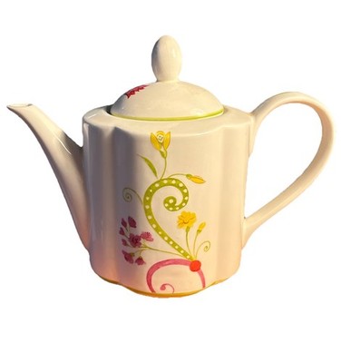 PIER 1,  LYDA PATTERN, TEA POT, FULL SIZE IN MINT CONDITION