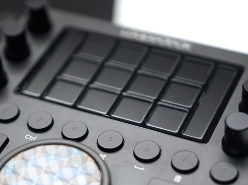 LOUPEDECK CT • Creative Tool Konsole • Foto/Video/Musik • Ständer • Rechnung* - Afbeelding 2 van 8