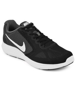 nike revolution 3 4e