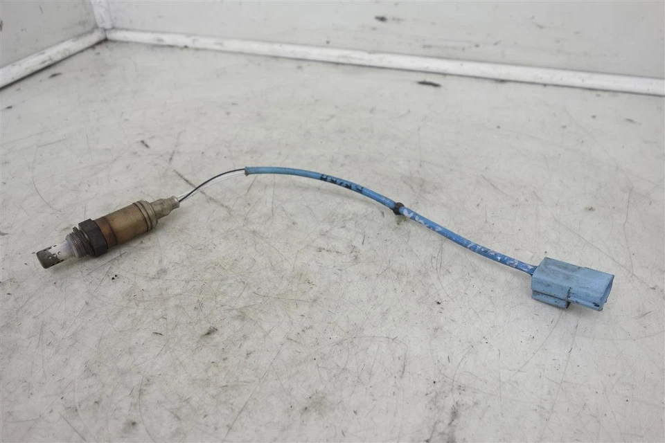 2002-2003 Nissan Maxima Rear Upper Air Fuel Ratio O2 Oxygen Sensor 22691-8J101 - Image 4 of 4