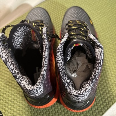 Under Armour Curry Jam 1 Men display picture 1