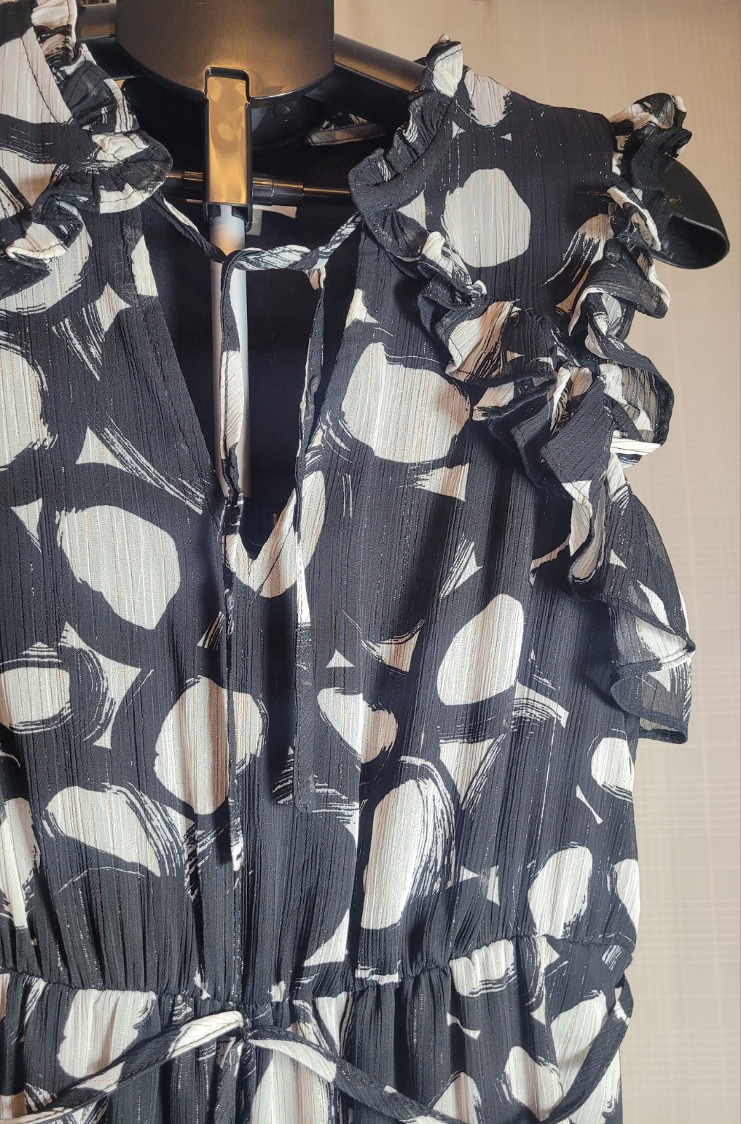 Never Worn. Calvin Klein Black-White Dress. Size 10. Retails For$139. Has Tags thumbnail 3