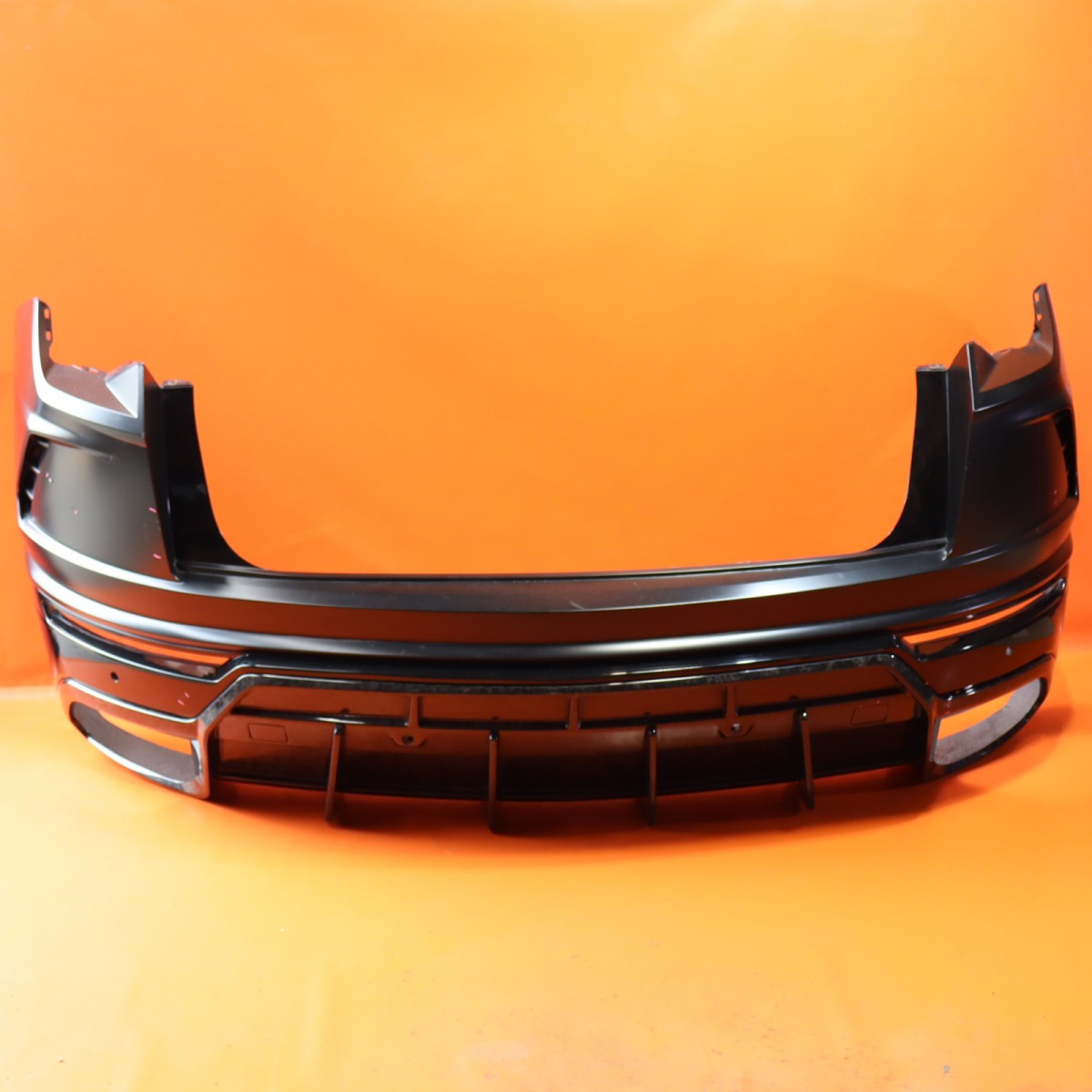 LAMBORGHINI URUS REAR BUMPER 2019 2020 2021 2022 2023 4ML807511A OEM