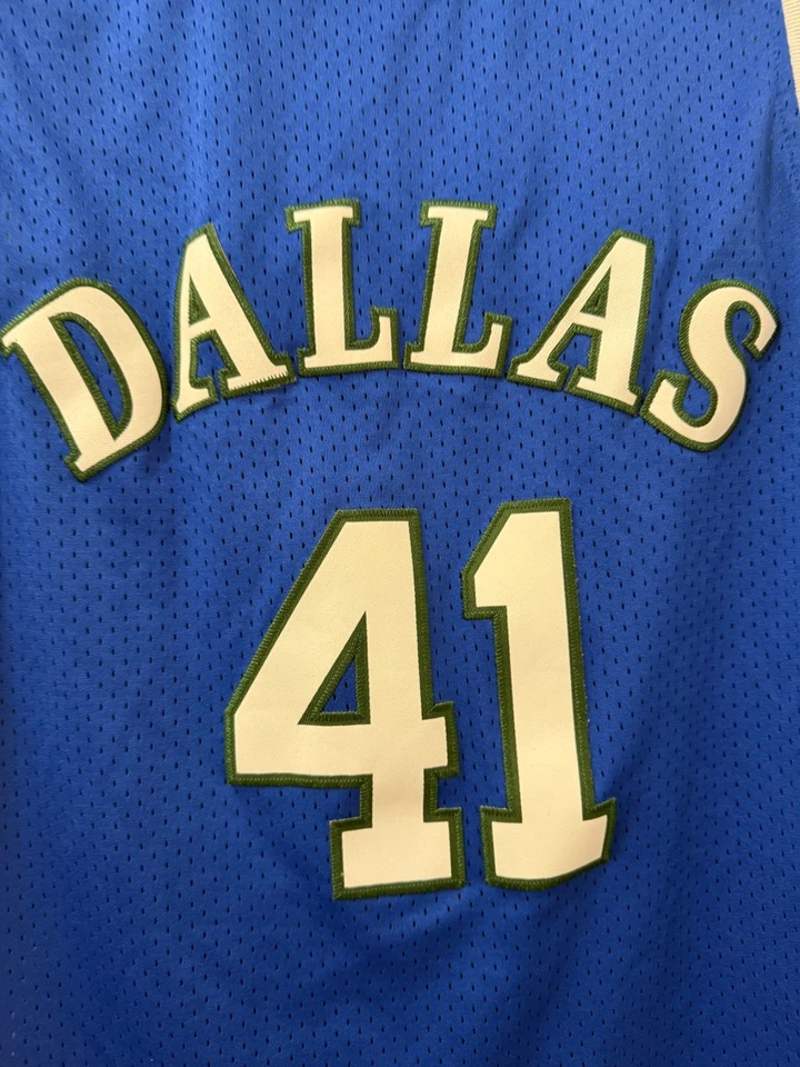Authentic Mitchell & Ness NBA Dallas Mavericks Dirk Nowitzki  Jersey Sz M 40 - Image 4 of 4