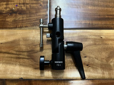 NEEWER FB-1 Camera Flash Bracket H Type Mount with Umbrella Softbox Holder