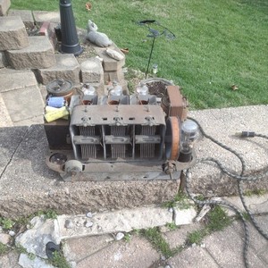 Antique 1931 Crosley Model 54 Cathedral Or Tombstone Radio Chassis. Parts Only