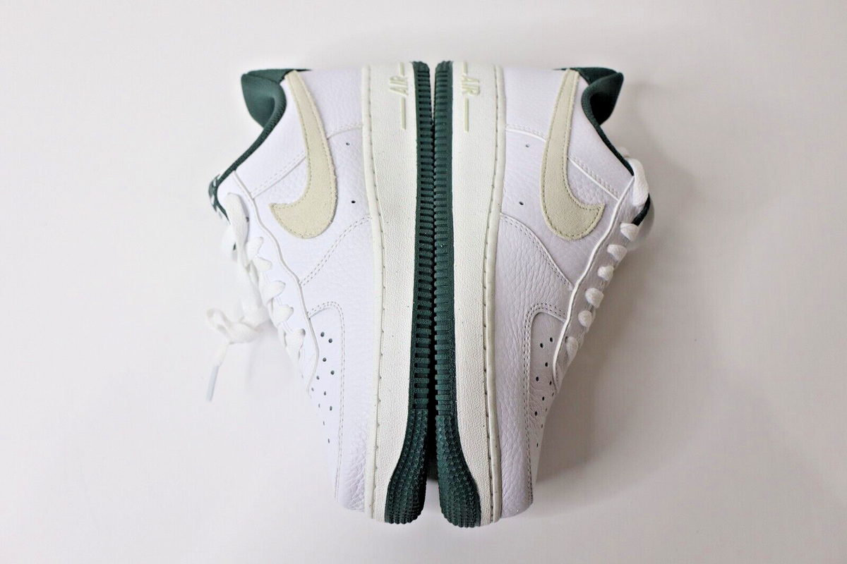 Nike Men display picture 1