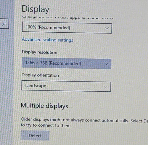 Dell Inspiron 5100 core i3-8310U @ 2.2GHz 8GB RAM 1TB HDD Win10 Pro - Picture 6 of 10