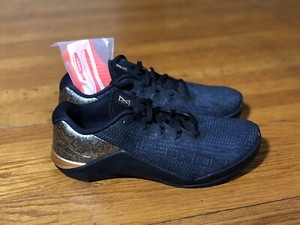 nike metcon 5 black x gold